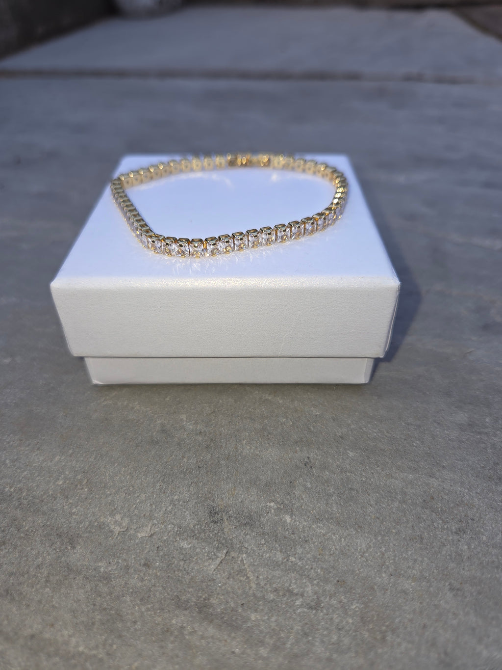 Women's Tennis Bracelet