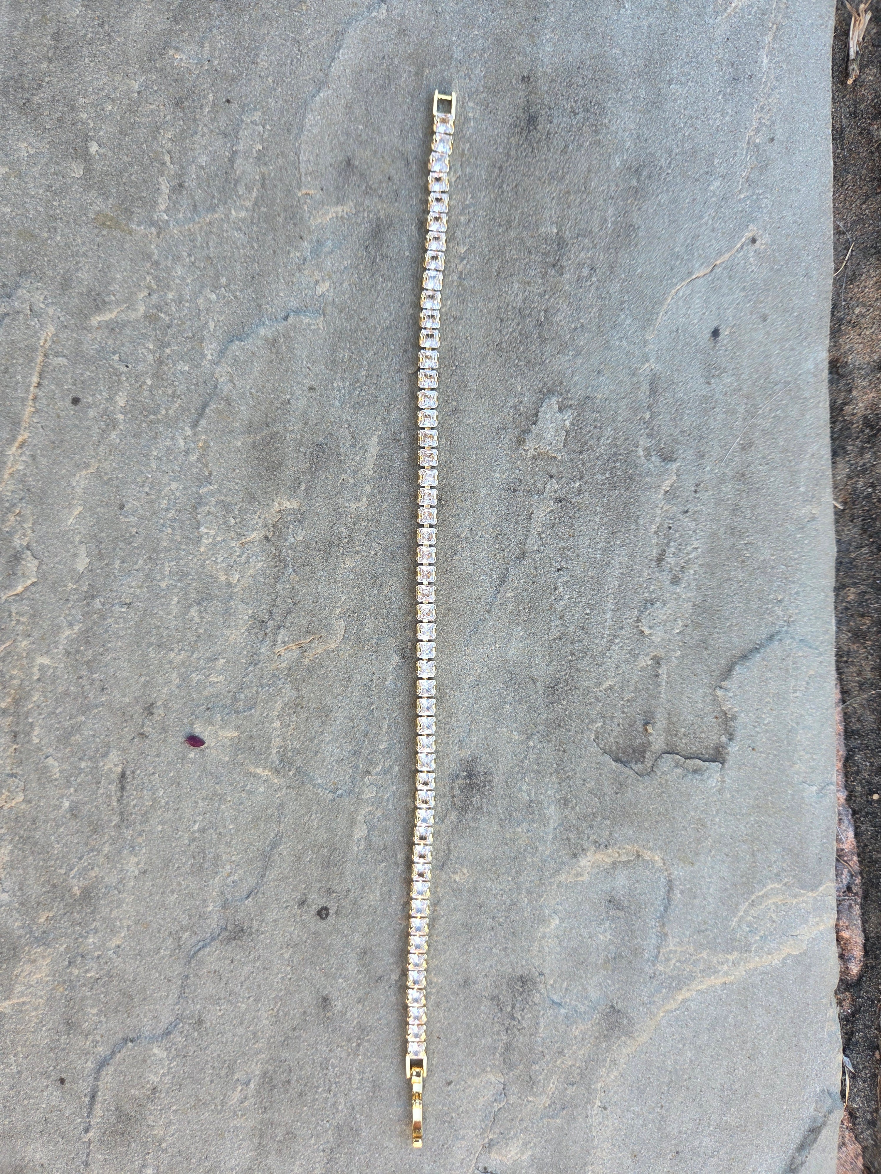 Women's Tennis Bracelet